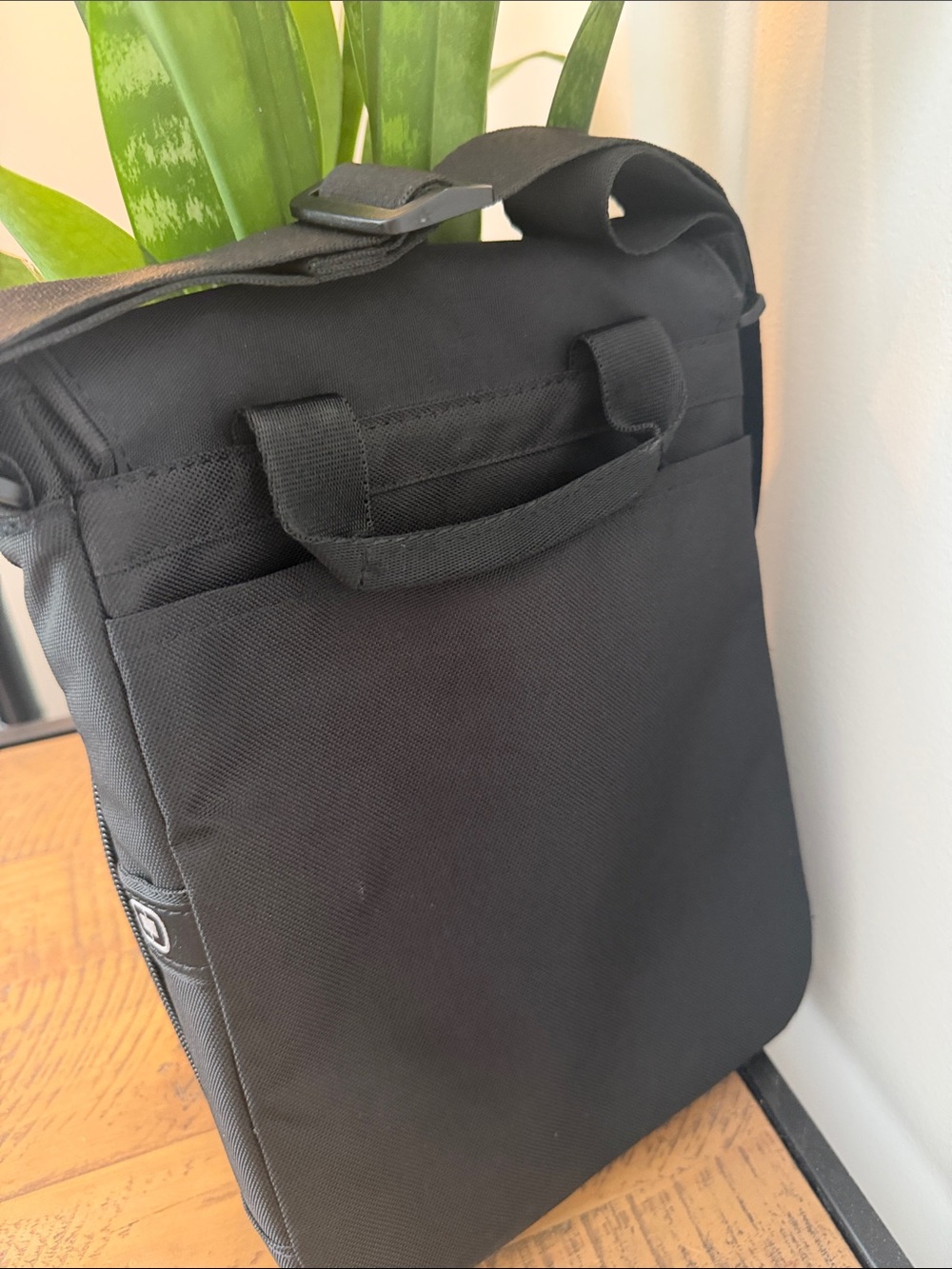 OGIO Module II Tablet Bag (Black) - Picture 5 of 7